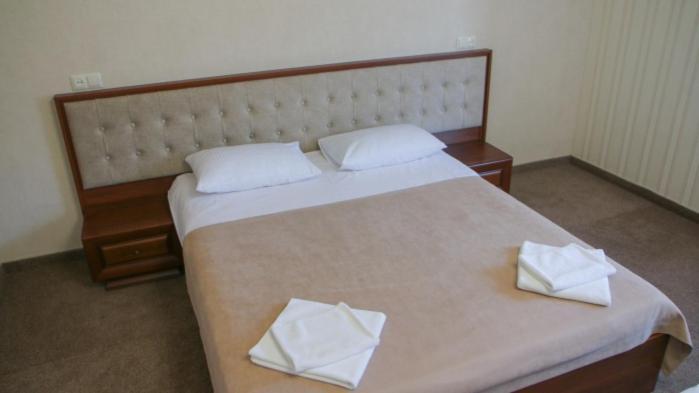Hotel Status Vinnytsia Extérieur photo
