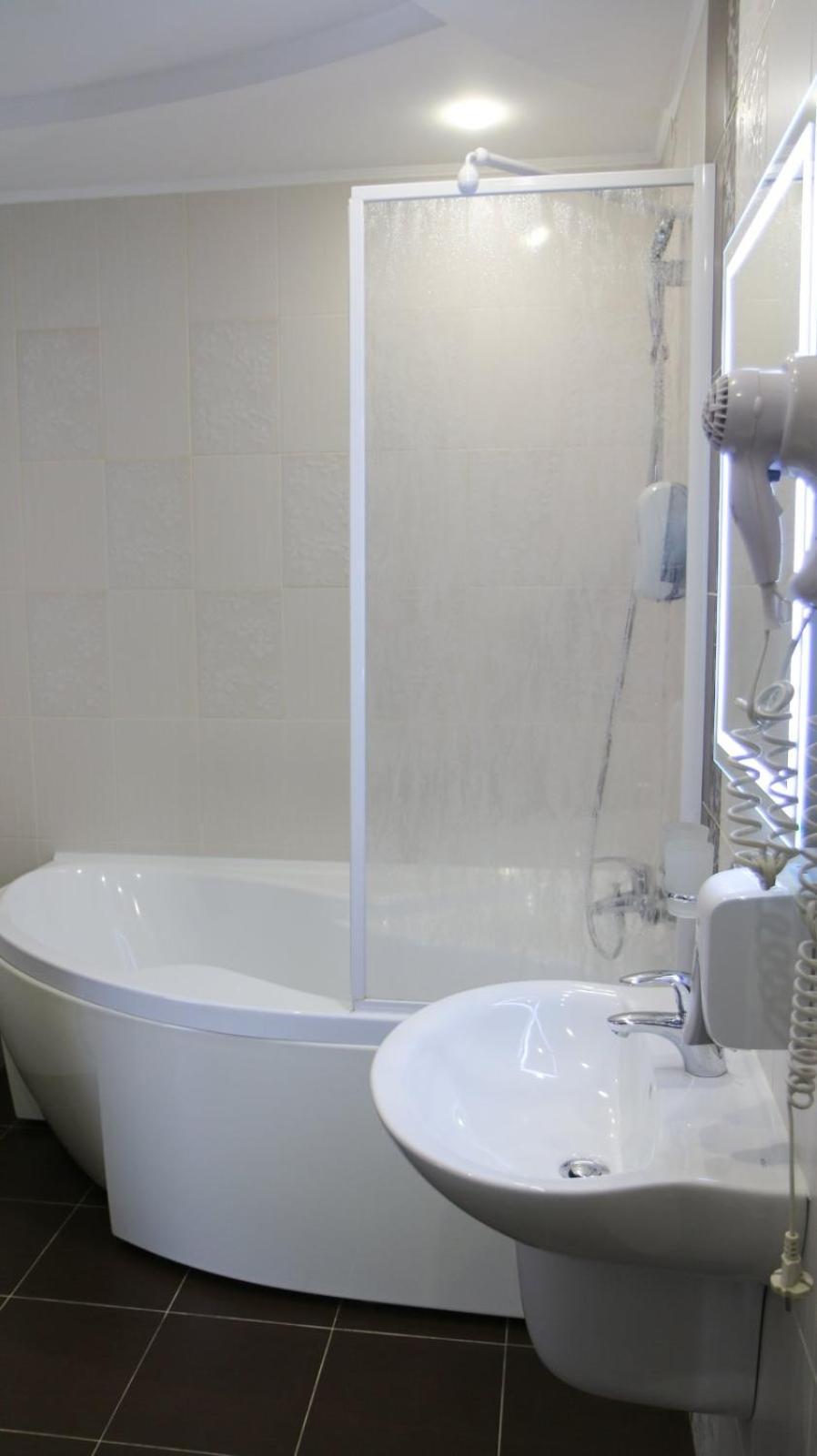 Hotel Status Vinnytsia Extérieur photo