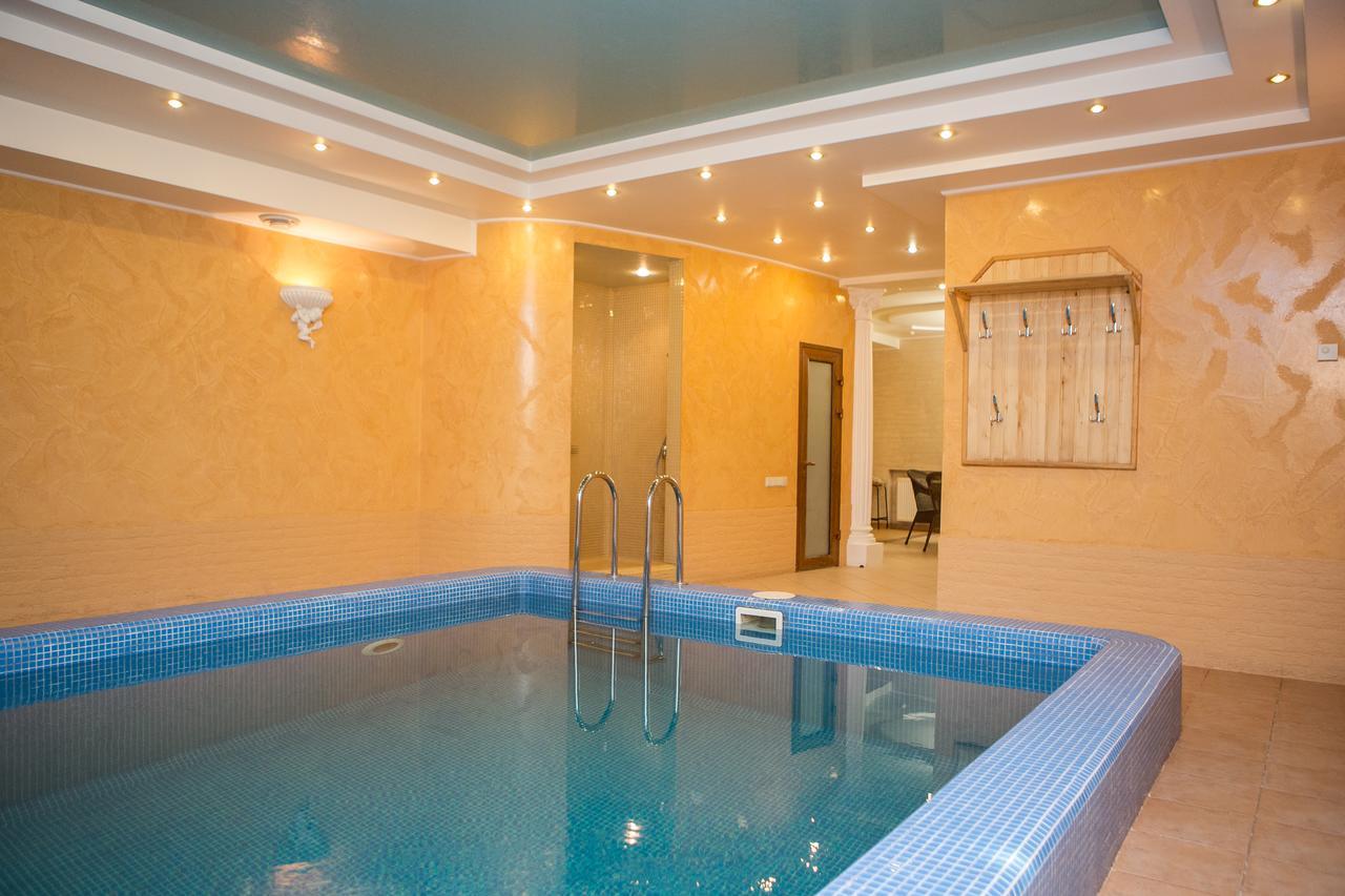 Hotel Status Vinnytsia Extérieur photo